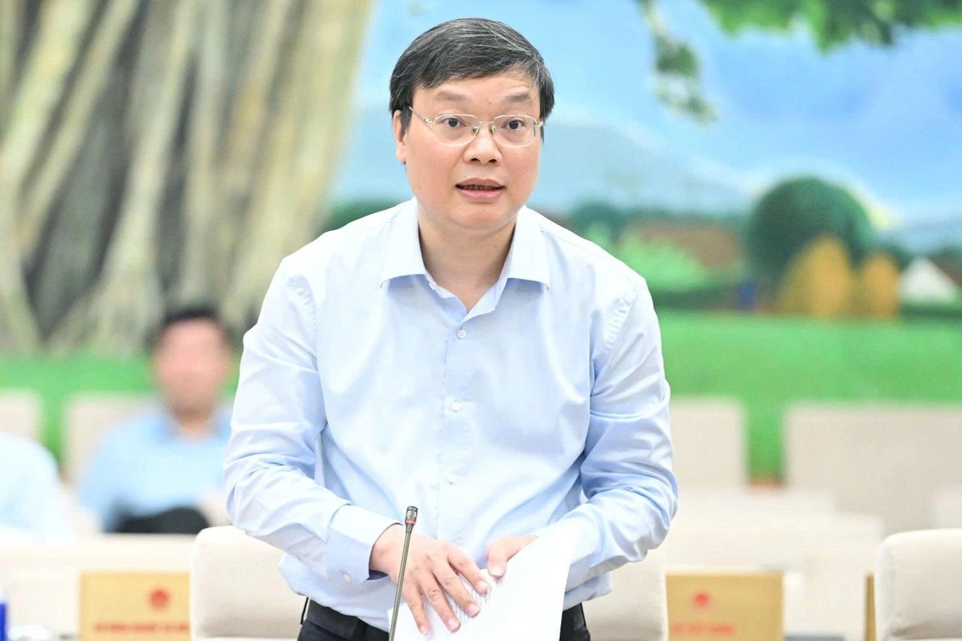 Dự thảo Luật Viên chức sửa đổi: Chấm dứt cơ chế "viên chức suốt đời"?- Ảnh 1.
