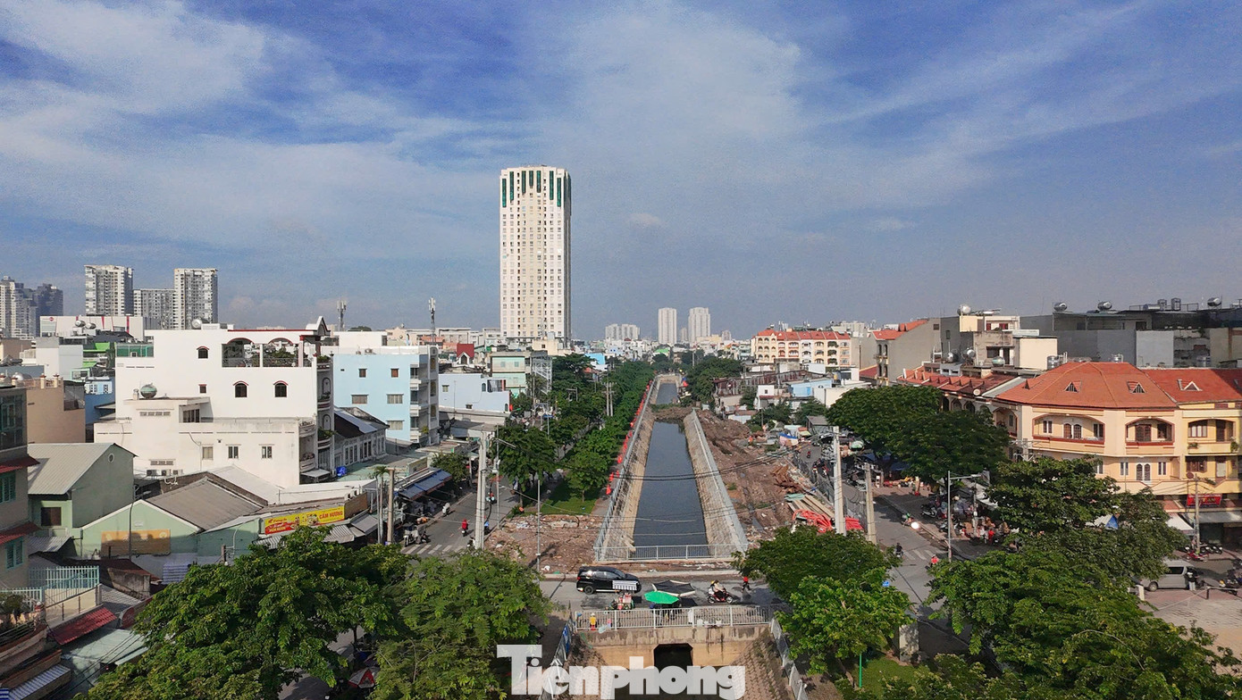 Hình ảnh TPHCM 'thay da đổi thịt' qua từng công trình- Ảnh 3.