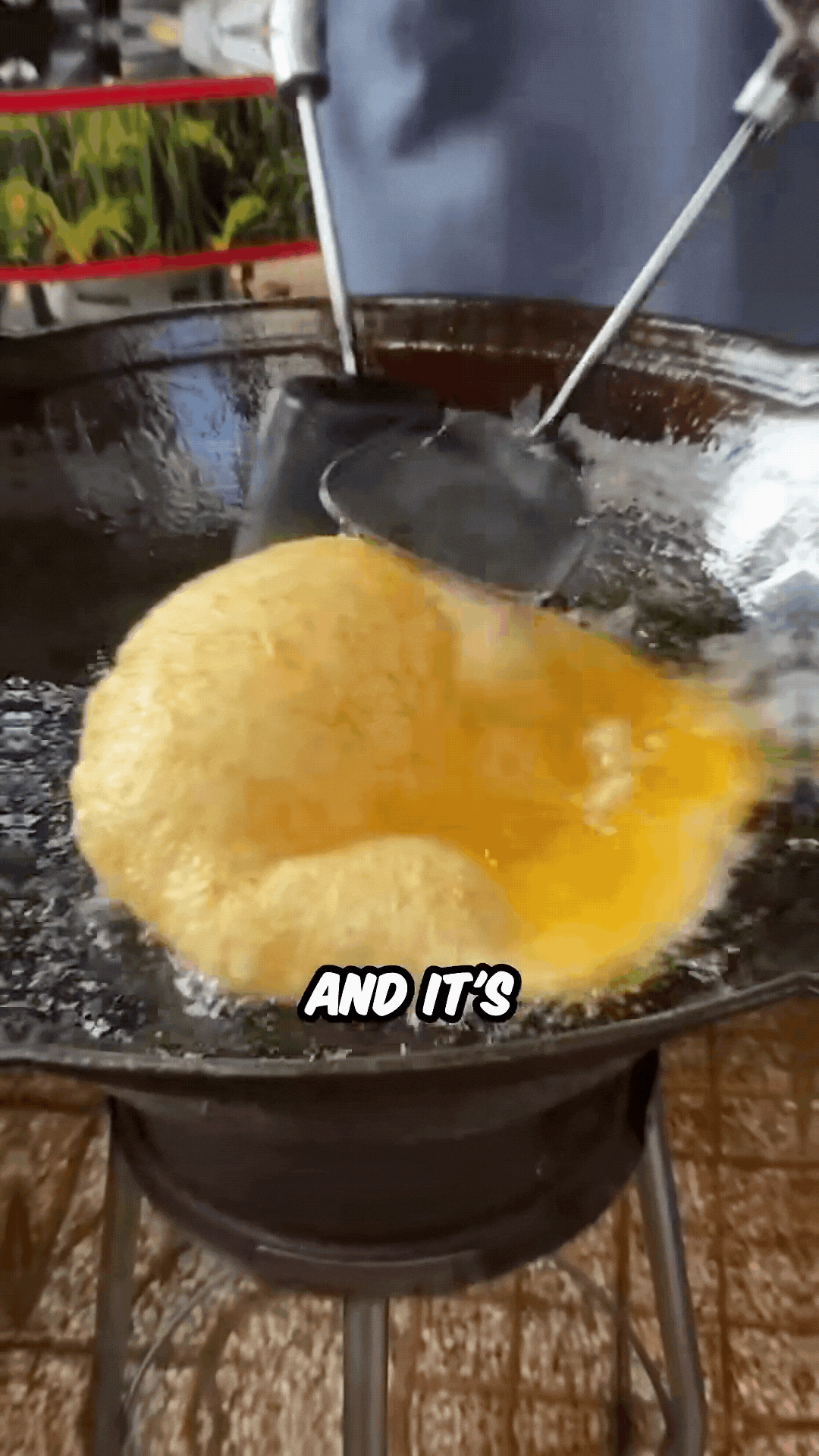 Đầu bếp Mỹ nổi tiếng mê mệt một món ăn Việt, tấm tắc gọi là Đầu bếp Mỹ nổi tiếng mê mệt một món ăn Việt, tấm tắc gọi là