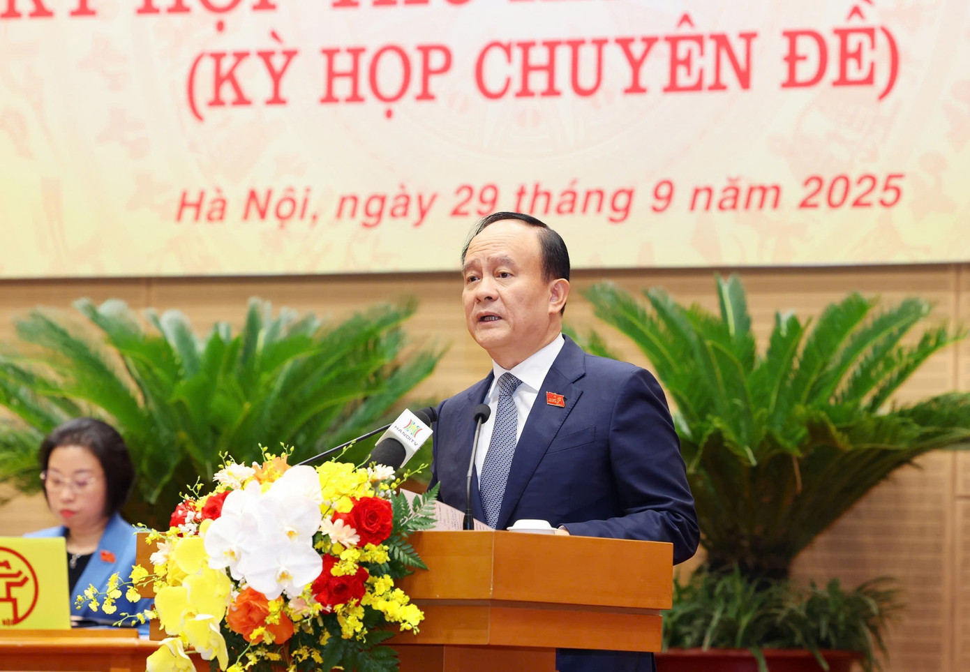 HĐND Hà Nội lùi bàn về dự án tái thiết công viên hai bên sông Tô Lịch- Ảnh 2.