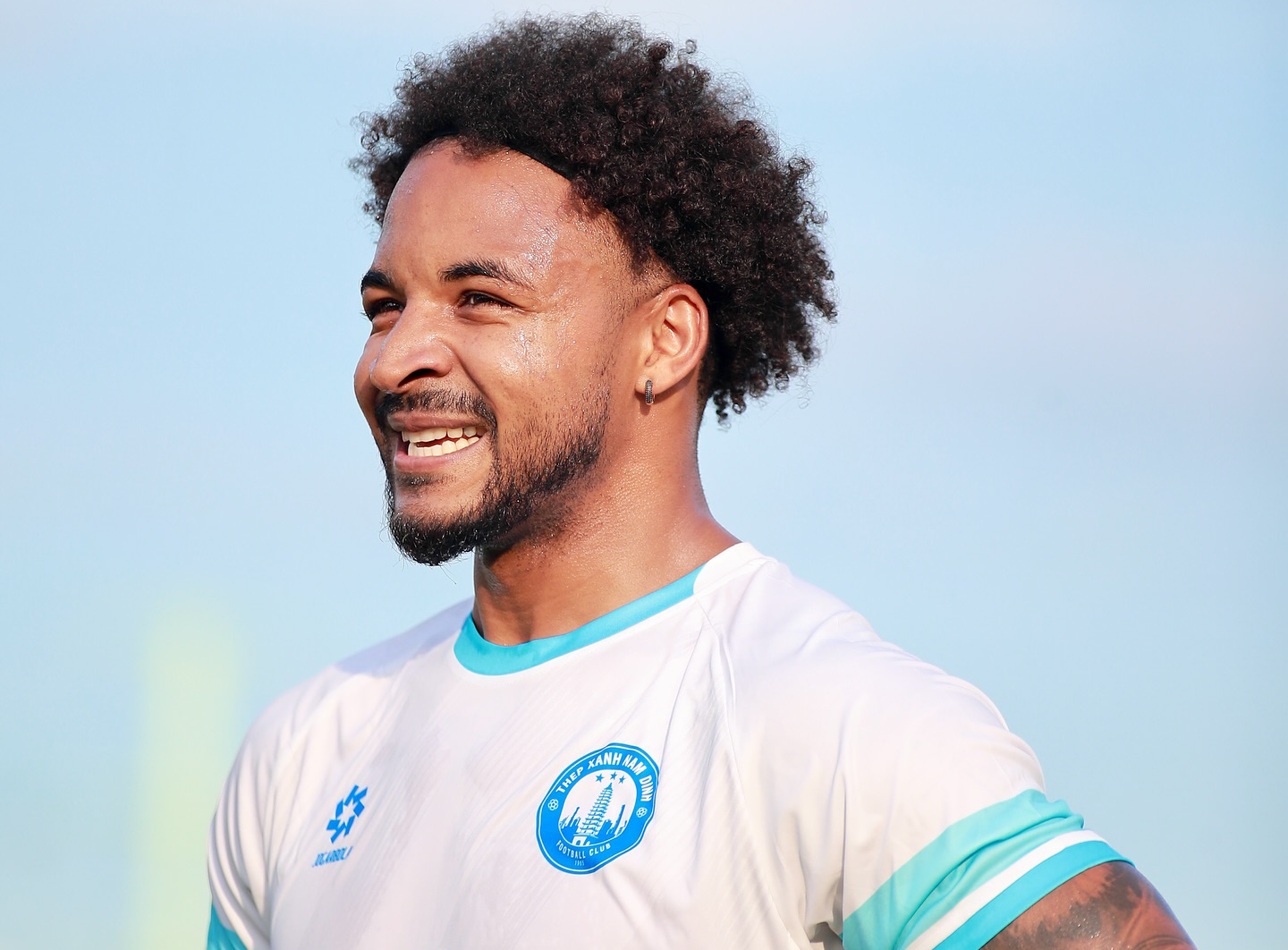 Nguyễn Xuân Son trở lại CLB Nam Định, mang tin vui cho HLV Kim Sang-sik- Ảnh 2.