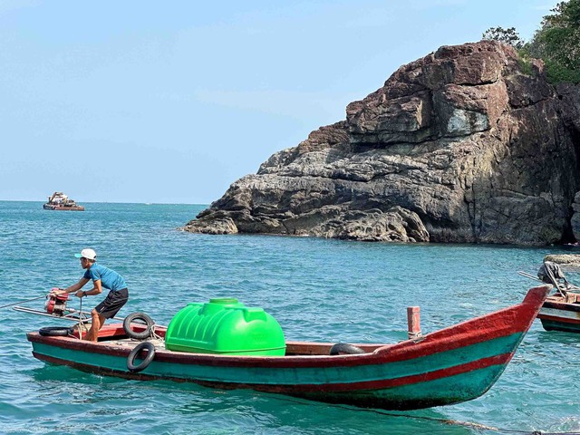 Hòn đảo nằm ở cực Nam Tổ quốc, không khách sạn, không nhà hàng, du khách nhận xét: "Chưa hề nghe tên"- Ảnh 3.