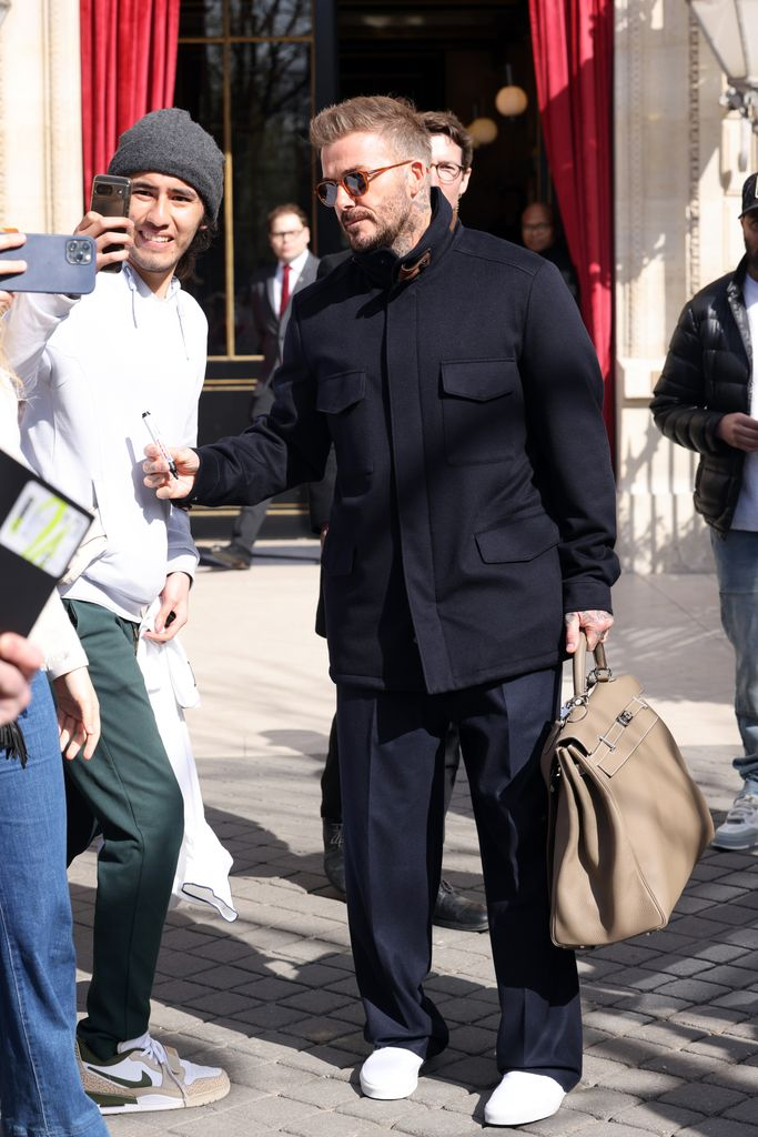 Messi chơi túi Hermès rồi: Bảnh kém gì David Beckham và Son Heung Min đâu!- Ảnh 7. Messi chơi túi Hermès rồi: Bảnh kém gì David Beckham và Son Heung Min đâu!- Ảnh 7.