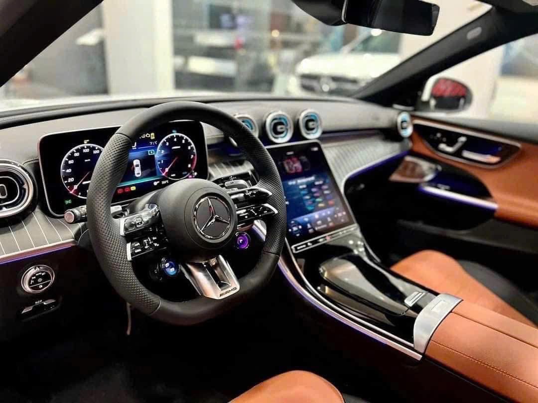 Mercedes-AMG C 43 giảm giá kỷ lục còn dưới 2 tỷ đồng tại đại lý: Máy khủng nhưng 'rẻ' ngang bản thường, gián tiếp làm khó Civic Type R- Ảnh 9. Mercedes-AMG C 43 giảm giá kỷ lục còn dưới 2 tỷ đồng tại đại lý: Máy khủng nhưng 'rẻ' ngang bản thường, gián tiếp làm khó Civic Type R- Ảnh 9.