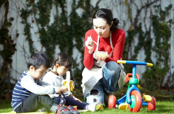 Bảo mẫu cho nhà siêu giàu lương 66 triệu/tháng, đa năng như “siêu nhân”: Biết khối lượng công việc ai cũng công nhận "xứng đáng"- Ảnh 2. Bảo mẫu cho nhà siêu giàu lương 66 triệu/tháng, đa năng như “siêu nhân”: Biết khối lượng công việc ai cũng công nhận "xứng đáng"- Ảnh 2.