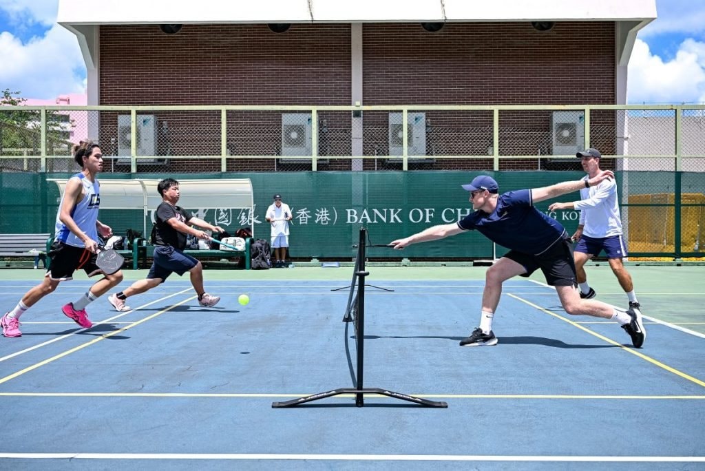 Pickleball bùng nổ ở Trung Quốc, tham vọng 10.000 sân và 100 triệu người chơi, doanh số bán phụ kiện tăng 6 lần- Ảnh 4. Pickleball bùng nổ ở Trung Quốc, tham vọng 10.000 sân và 100 triệu người chơi, doanh số bán phụ kiện tăng 6 lần- Ảnh 4.