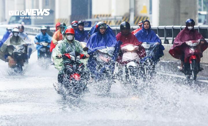 Dự báo thời tiết 10 ngày tới: Miền Bắc, miền Trung xuất hiện mưa lớn trở lại- Ảnh 1. Dự báo thời tiết 10 ngày tới: Miền Bắc, miền Trung xuất hiện mưa lớn trở lại- Ảnh 1.