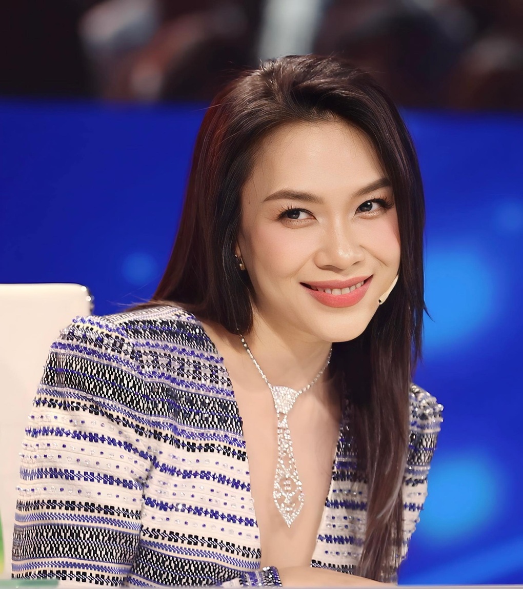 Tuổi 44 của Mỹ Tâm và Song Ji Hyo- Ảnh 4. Tuổi 44 của Mỹ Tâm và Song Ji Hyo- Ảnh 4.