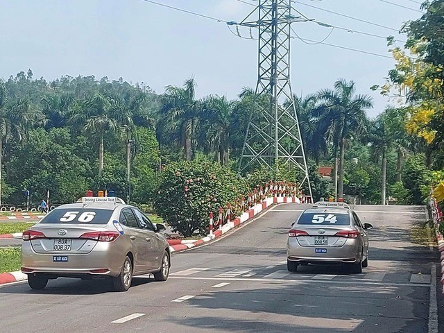 Quy định mới từ tháng 9-2025, người học lái xe cần biết- Ảnh 1. Quy định mới từ tháng 9-2025, người học lái xe cần biết- Ảnh 1.