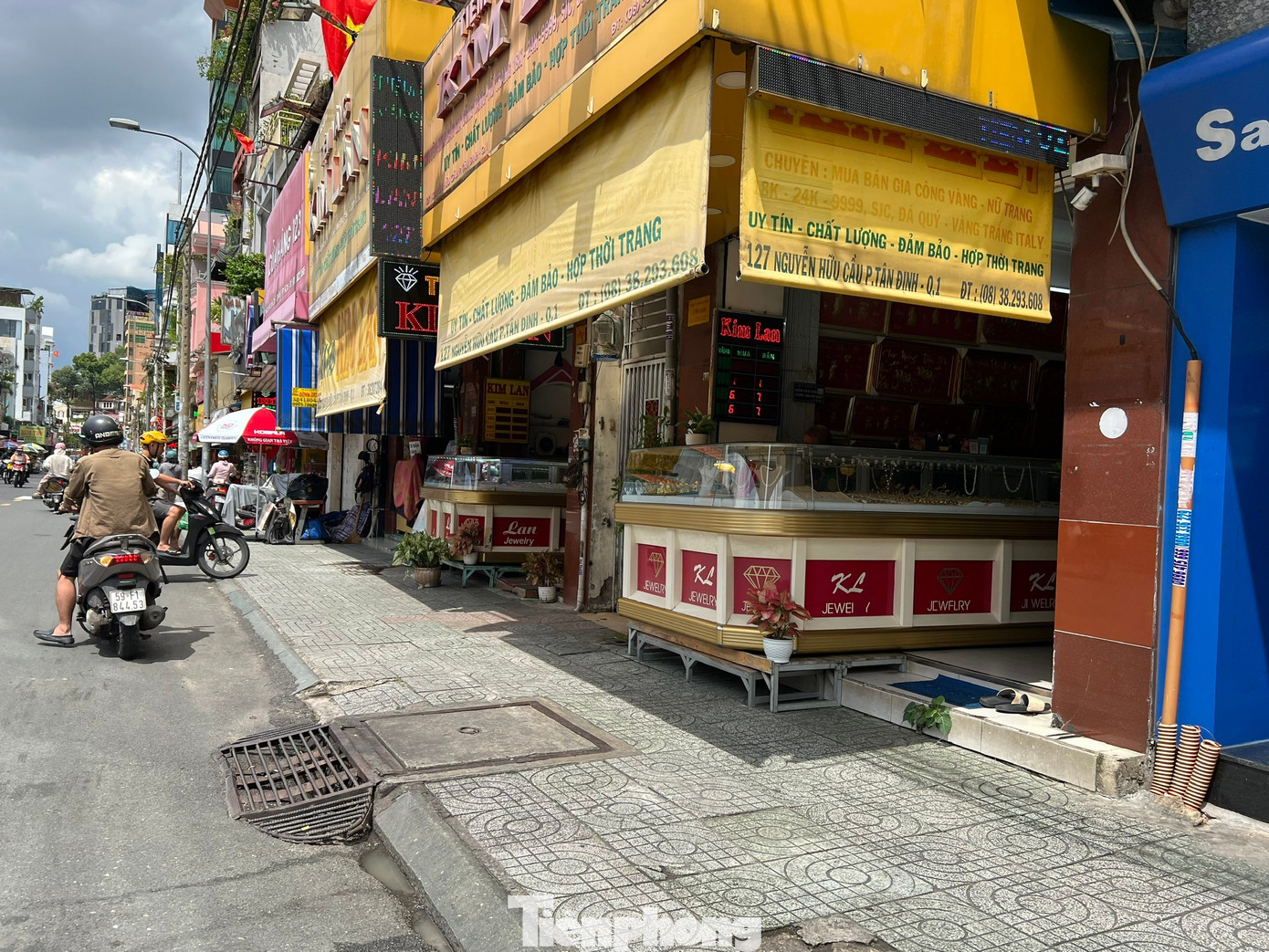 Lý do nhiều người 'quay xe' khi vừa tới tiệm vàng- Ảnh 8.