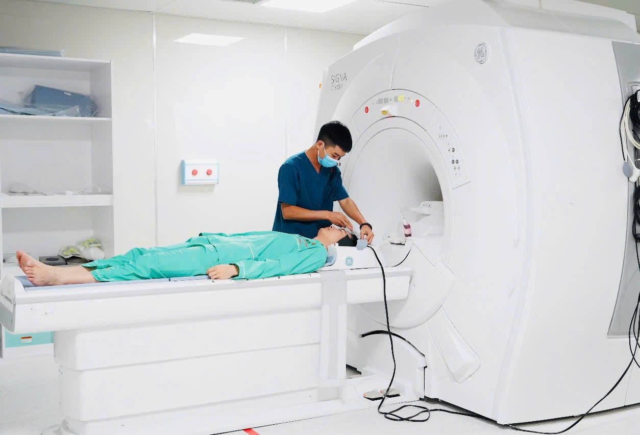 Chuyển đổi số ngành y dược: Những gì thế giới làm được thì mình cũng làm được- Ảnh 2. Chuyển đổi số ngành y dược: Những gì thế giới làm được thì mình cũng làm được- Ảnh 2.
