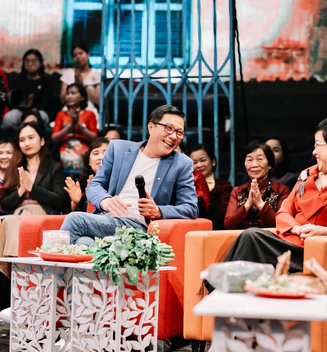 Ngoại hình U70 cực phong độ của nam nghệ sĩ ở chung cư đường Nguyễn Xiển, viên mãn bên vợ kém 16 tuổi- Ảnh 9. Ngoại hình U70 cực phong độ của nam nghệ sĩ ở chung cư đường Nguyễn Xiển, viên mãn bên vợ kém 16 tuổi- Ảnh 9.