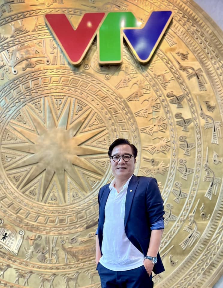 Ngoại hình U70 cực phong độ của nam nghệ sĩ ở chung cư đường Nguyễn Xiển, viên mãn bên vợ kém 16 tuổi- Ảnh 3. Ngoại hình U70 cực phong độ của nam nghệ sĩ ở chung cư đường Nguyễn Xiển, viên mãn bên vợ kém 16 tuổi- Ảnh 3.