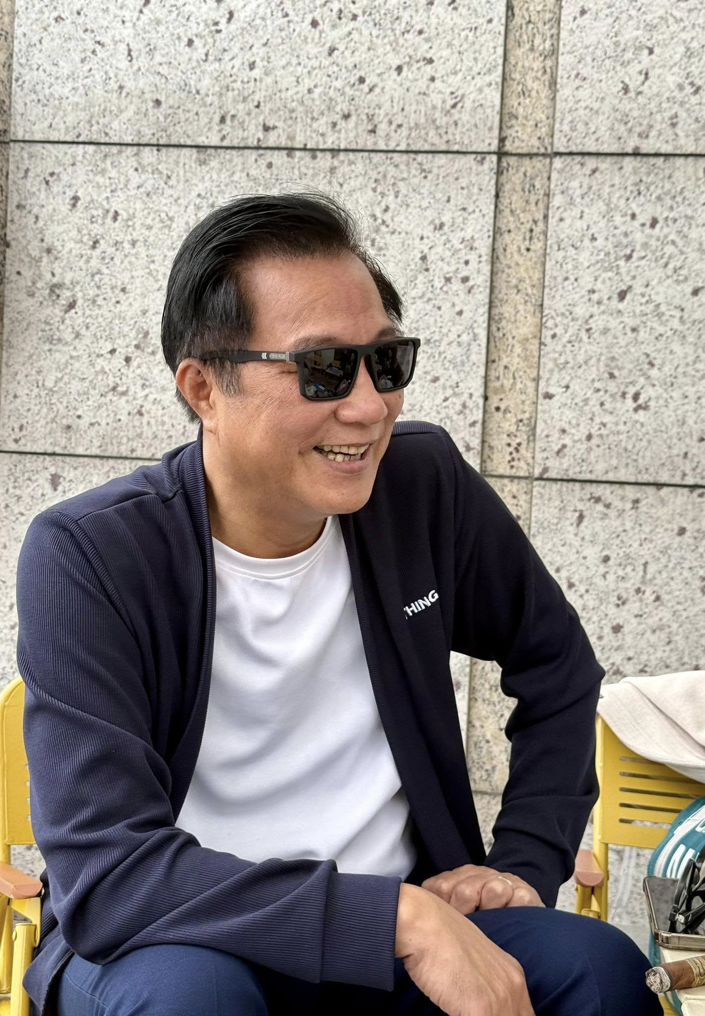 Ngoại hình U70 cực phong độ của nam nghệ sĩ ở chung cư đường Nguyễn Xiển, viên mãn bên vợ kém 16 tuổi- Ảnh 10. Ngoại hình U70 cực phong độ của nam nghệ sĩ ở chung cư đường Nguyễn Xiển, viên mãn bên vợ kém 16 tuổi- Ảnh 10.