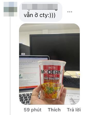 Hà Nội gần nửa đêm, điểm danh các bác ở lại công ty: Tôi, đã sẵn sàng giường, đồ ăn, tắm rửa!!!!- Ảnh 13. Hà Nội gần nửa đêm, điểm danh các bác ở lại công ty: Tôi, đã sẵn sàng giường, đồ ăn, tắm rửa!!!!- Ảnh 13.