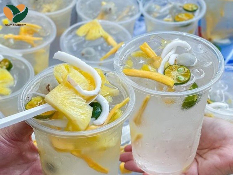 Khách Tây trầm trồ trước 5 món đồ uống bình dân, giá rẻ, bán đầy vỉa hè: Khách Tây trầm trồ trước 5 món đồ uống bình dân, giá rẻ, bán đầy vỉa hè: