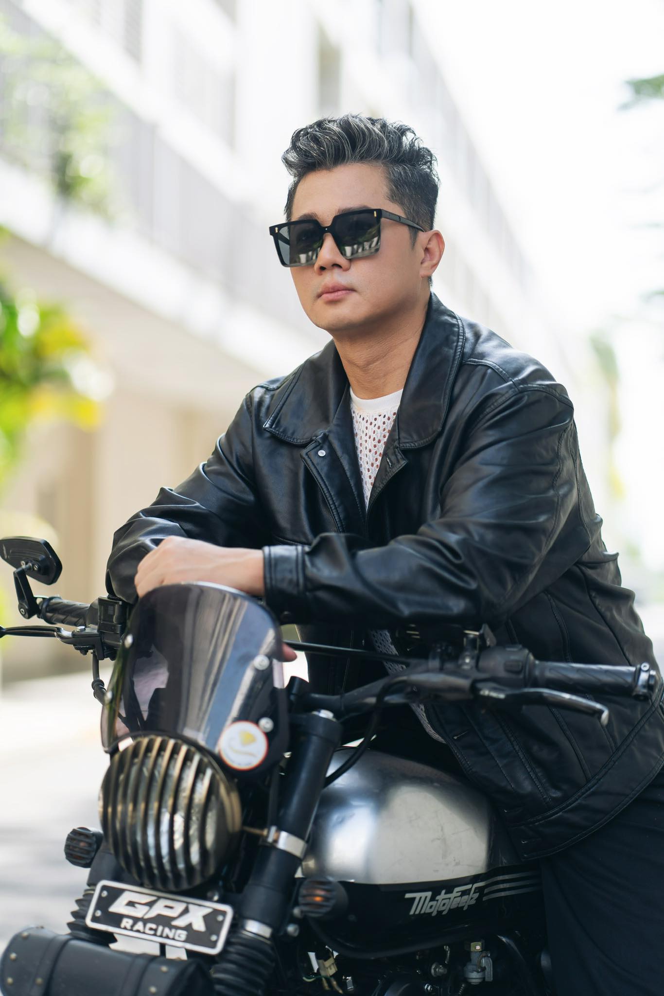 Ngoại hình ca sĩ sở hữu khách sạn 50 phòng, U50 dự định có con với bạn gái vẫn chia tay, đã có người mới- Ảnh 3.