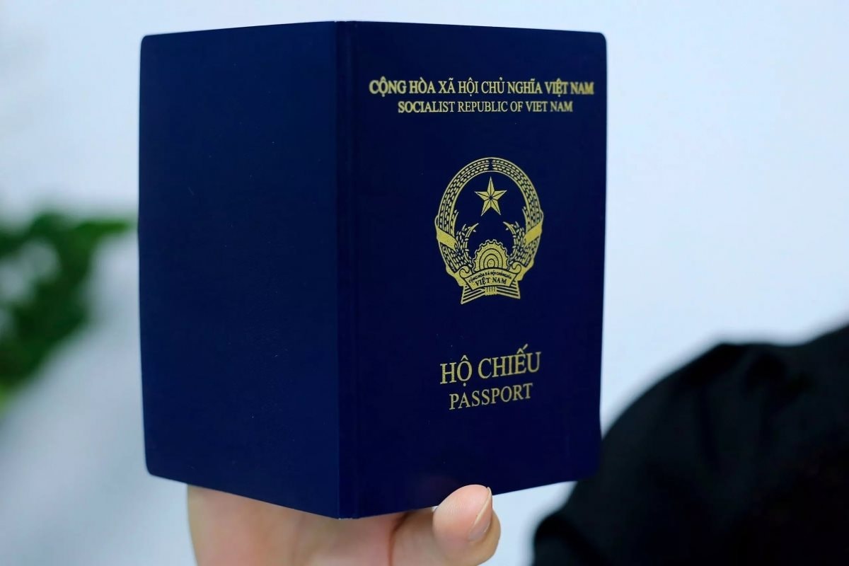 Công an vừa phát cả…