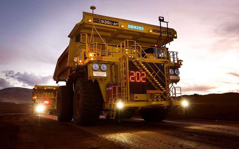 Phát hiện đội quân 140 xe tải không người lái, chạy liên tục 24/7 theo cách không tưởng, bí mật khai thác kho báu tỷ tấn- Ảnh 1. Phát hiện đội quân 140 xe tải không người lái, chạy liên tục 24/7 theo cách không tưởng, bí mật khai thác kho báu tỷ tấn- Ảnh 1.