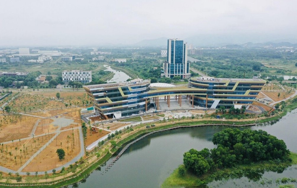 Vị Giáo sư từng đoạt giải Nobel ghé thăm Việt Nam với sứ mệnh lớn: giải thích tại sao cơ học lượng tử là tương lai của điện toán và truyền thông- Ảnh 3. Vị Giáo sư từng đoạt giải Nobel ghé thăm Việt Nam với sứ mệnh lớn: giải thích tại sao cơ học lượng tử là tương lai của điện toán và truyền thông- Ảnh 3.