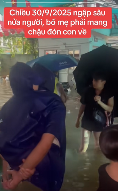 Cập nhật Hà Nội lúc này: Nhân viên ăn mì tôm, xác định ngủ ở công ty, phụ huynh loay hoay 5 tiếng vẫn chưa đón được con- Ảnh 5.