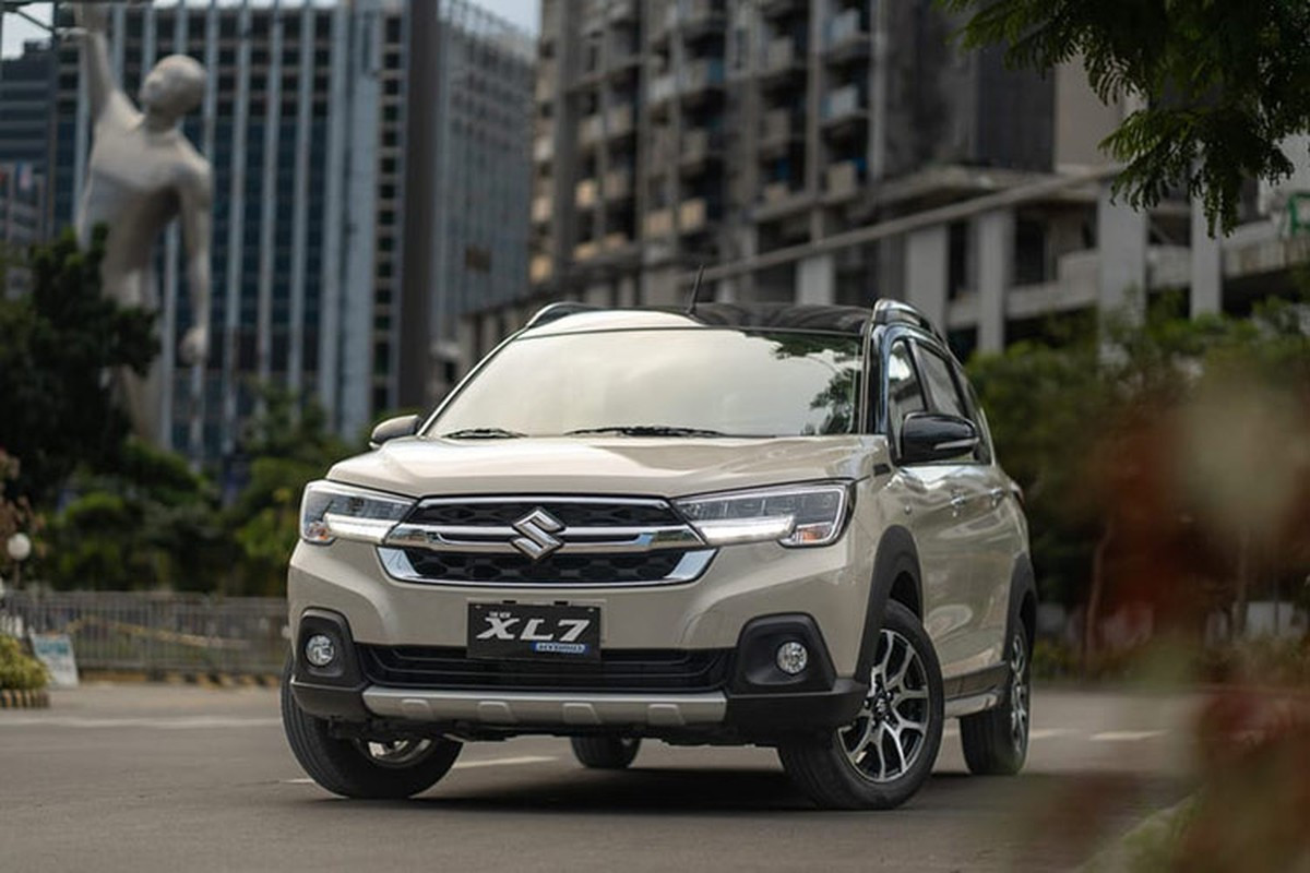 Mẫu xe Nhật 7 chỗ giảm giá xuống ngang sedan cỡ B- Ảnh 1.