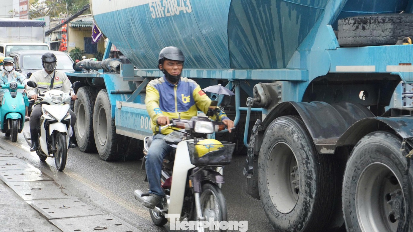 Cận cảnh đoạn đường 'tử thần' ở TPHCM sắp được mở rộng- Ảnh 5.