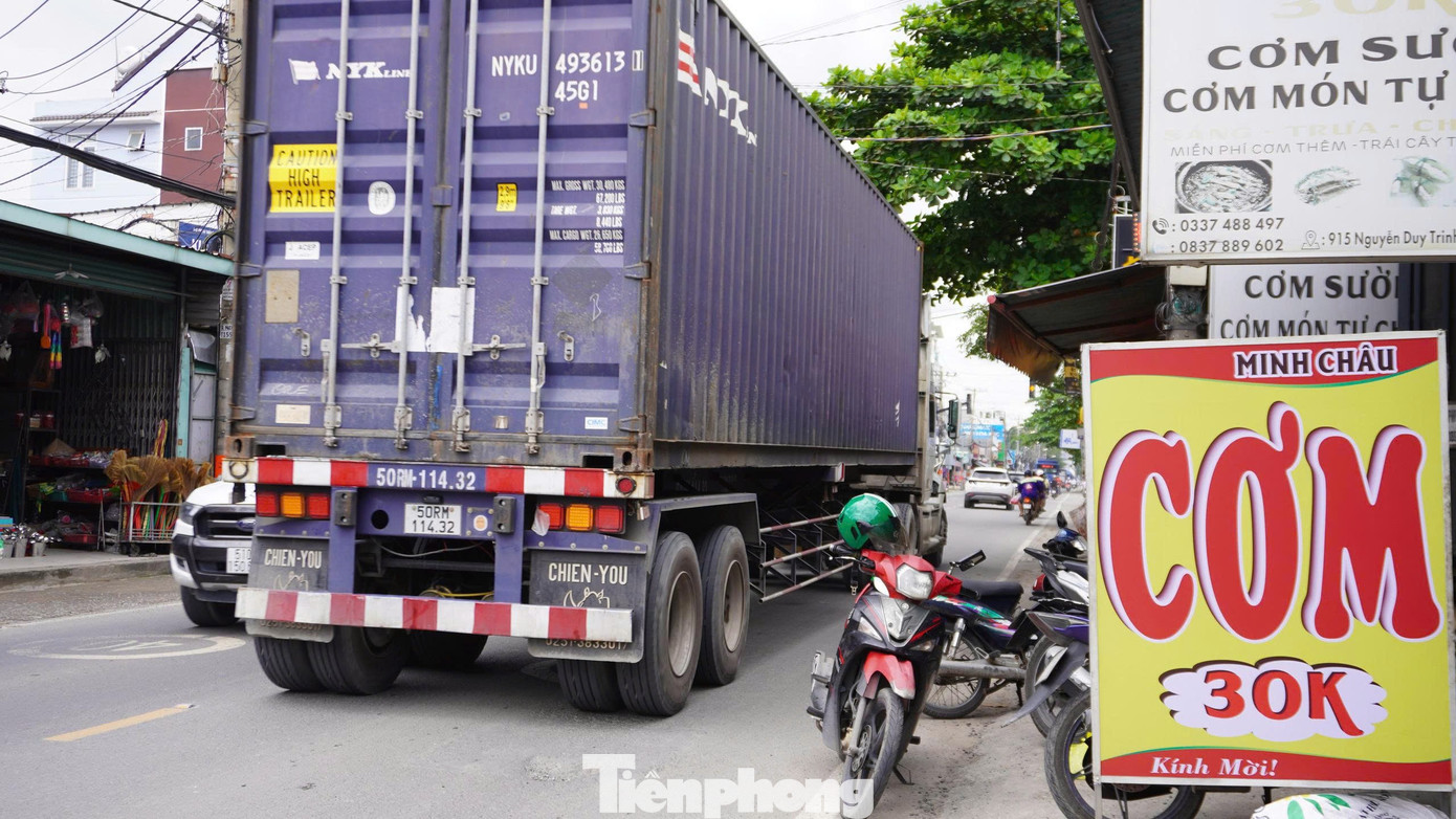 Cận cảnh đoạn đường 'tử thần' ở TPHCM sắp được mở rộng- Ảnh 8.