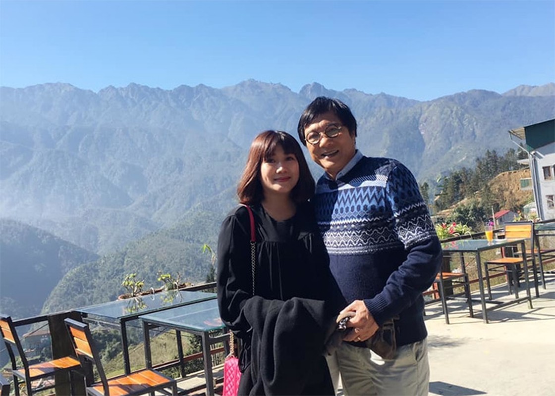 Ngoại hình U70 cực phong độ của nam nghệ sĩ ở chung cư đường Nguyễn Xiển, viên mãn bên vợ kém 16 tuổi- Ảnh 7. Ngoại hình U70 cực phong độ của nam nghệ sĩ ở chung cư đường Nguyễn Xiển, viên mãn bên vợ kém 16 tuổi- Ảnh 7.