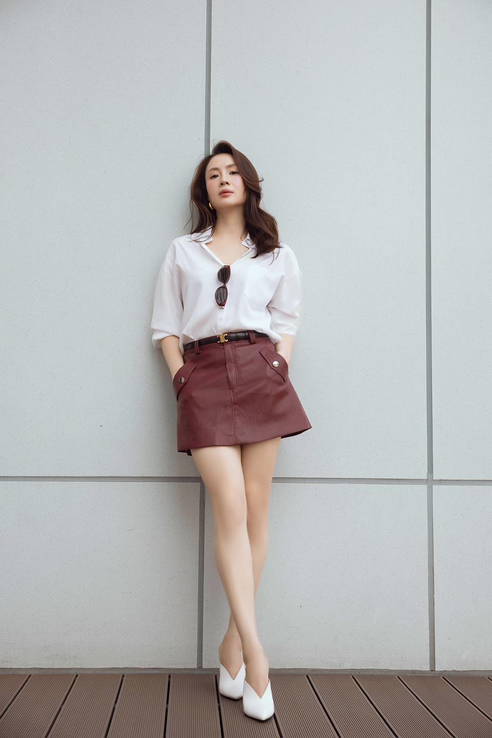 Hồng Diễm được khen không ngớt về nhan sắc tuổi 42, phong cách thời trang cực trẻ trung và thanh lịch- Ảnh 16. Hồng Diễm được khen không ngớt về nhan sắc tuổi 42, phong cách thời trang cực trẻ trung và thanh lịch- Ảnh 16.
