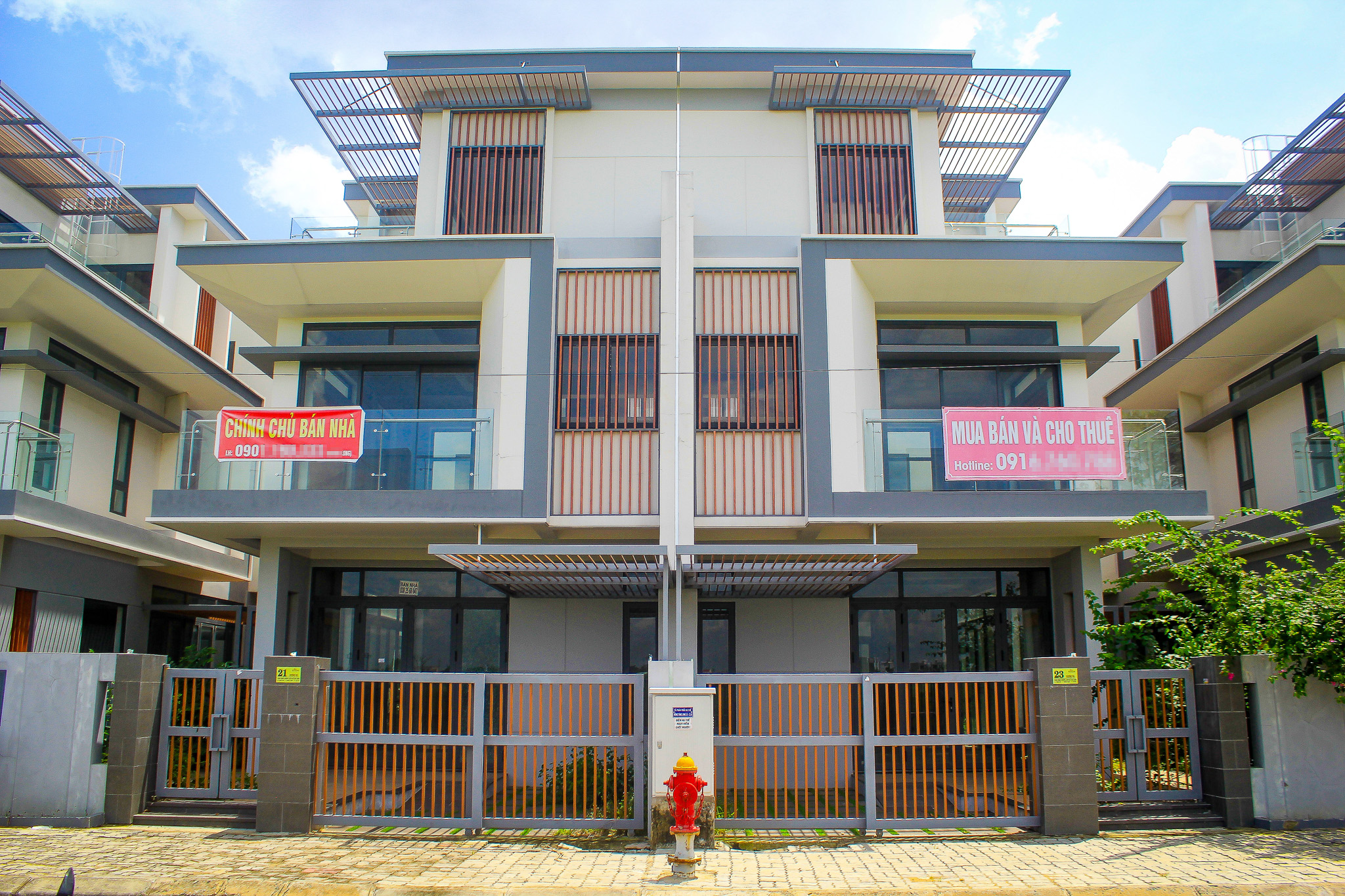 Khu đô thị treo đầy biển bán gấp, nhà ngộp nhưng giá tăng gần 70% ở TP.HCM- Ảnh 5. Khu đô thị treo đầy biển bán gấp, nhà ngộp nhưng giá tăng gần 70% ở TP.HCM- Ảnh 5.