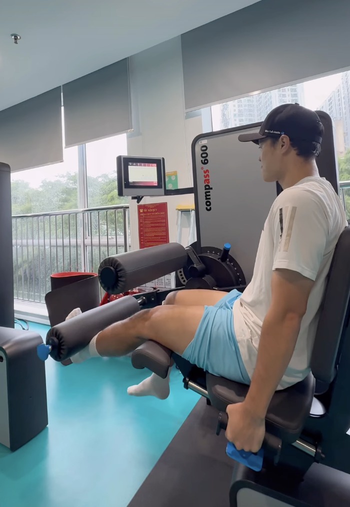 Tình cảnh của Văn Toàn sau ca phẫu thuật chấn thương- Ảnh 2. Tình cảnh của Văn Toàn sau ca phẫu thuật chấn thương- Ảnh 2.