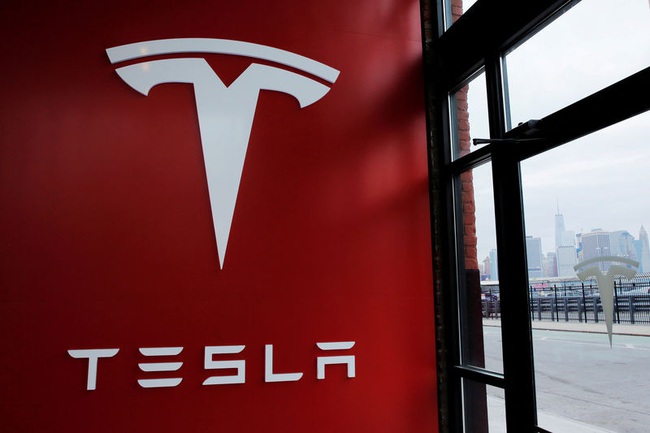 Tesla Dojo: Sự trỗi dậy và sụp đổ của siêu máy tính AI do Elon Musk khởi xướng- Ảnh 2. Tesla Dojo: Sự trỗi dậy và sụp đổ của siêu máy tính AI do Elon Musk khởi xướng- Ảnh 2.