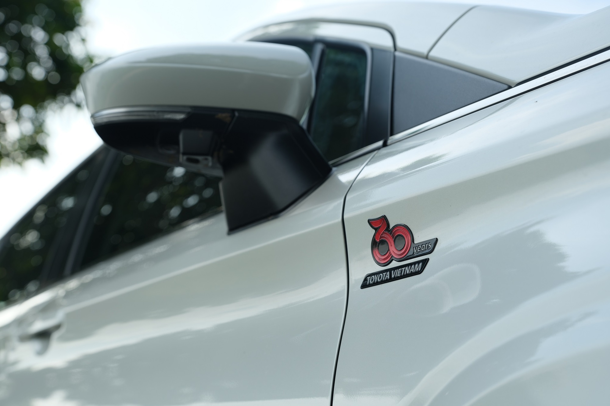 Toyota Việt Nam chơi lớn dịp 30 năm: Ra mắt Vios, Veloz Cross, Yaris Cross bản đặc biệt, giới hạn 1.000 chiếc, giá không đổi- Ảnh 2. Toyota Việt Nam chơi lớn dịp 30 năm: Ra mắt Vios, Veloz Cross, Yaris Cross bản đặc biệt, giới hạn 1.000 chiếc, giá không đổi- Ảnh 2.