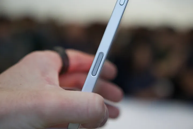 Một nút bấm trên iPhone sắp bị Một nút bấm trên iPhone sắp bị