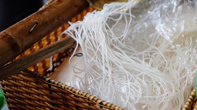 Không phải phở, món ăn chưa tới 100.000 đồng/bát này mới là hương vị Việt lọt top ngon nhất thế giới- Ảnh 2.