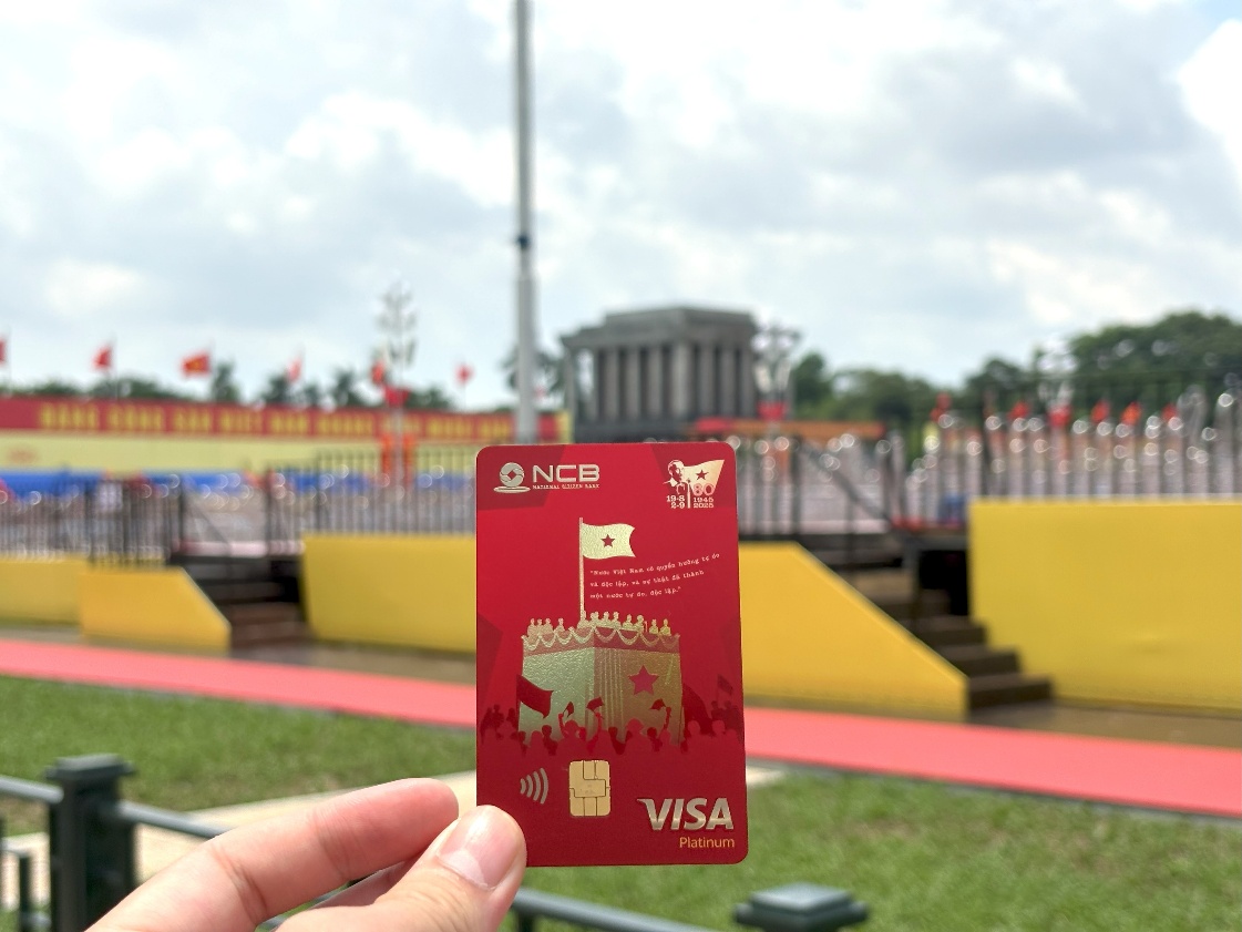 Thẻ Visa “Tự hào” của NCB rực rỡ mọi ngóc ngách Thủ đô dịp 80 năm Quốc khánh- Ảnh 2. Thẻ Visa “Tự hào” của NCB rực rỡ mọi ngóc ngách Thủ đô dịp 80 năm Quốc khánh- Ảnh 2.