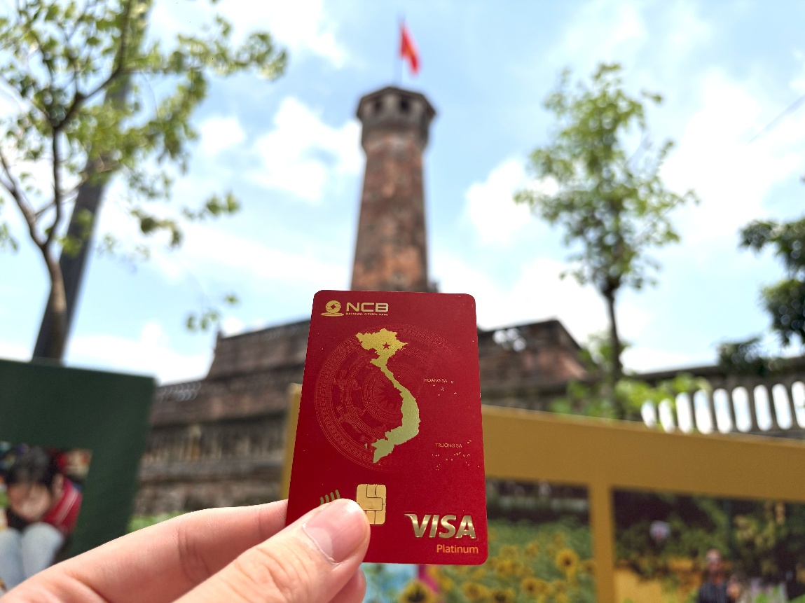 Thẻ Visa “Tự hào” của NCB rực rỡ mọi ngóc ngách Thủ đô dịp 80 năm Quốc khánh- Ảnh 3. Thẻ Visa “Tự hào” của NCB rực rỡ mọi ngóc ngách Thủ đô dịp 80 năm Quốc khánh- Ảnh 3.