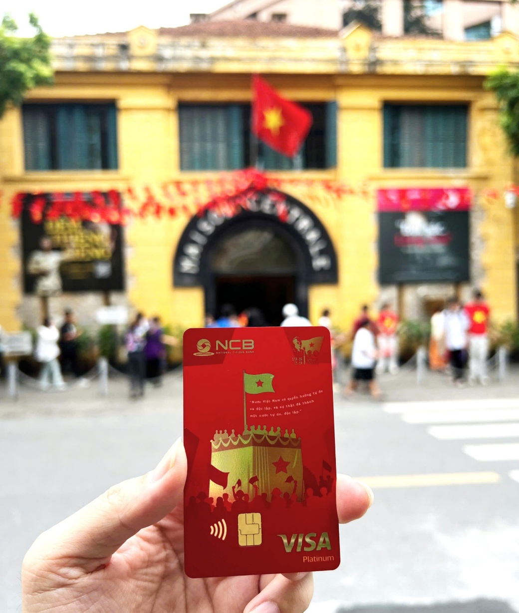 Thẻ Visa “Tự hào” của NCB rực rỡ mọi ngóc ngách Thủ đô dịp 80 năm Quốc khánh- Ảnh 4. Thẻ Visa “Tự hào” của NCB rực rỡ mọi ngóc ngách Thủ đô dịp 80 năm Quốc khánh- Ảnh 4.