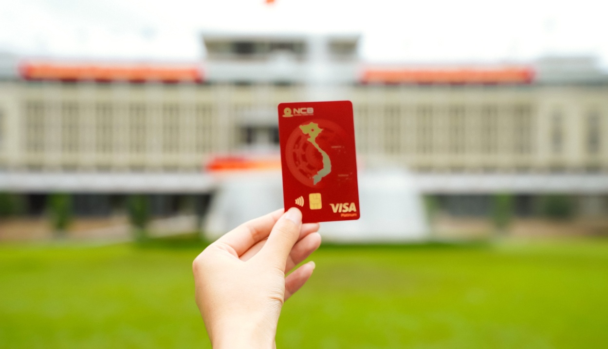 Thẻ Visa “Tự hào” của NCB rực rỡ mọi ngóc ngách Thủ đô dịp 80 năm Quốc khánh- Ảnh 5. Thẻ Visa “Tự hào” của NCB rực rỡ mọi ngóc ngách Thủ đô dịp 80 năm Quốc khánh- Ảnh 5.