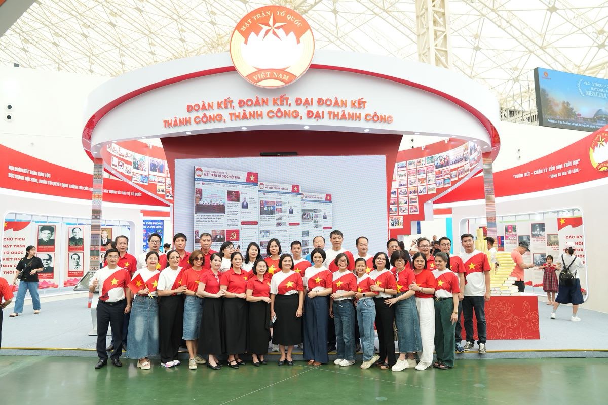 6 ngày đón gần 4 triệu khách, VEC khẳng định chuẩn quốc tế, sẵn sàng sự kiện toàn cầu- Ảnh 5. 6 ngày đón gần 4 triệu khách, VEC khẳng định chuẩn quốc tế, sẵn sàng sự kiện toàn cầu- Ảnh 5.