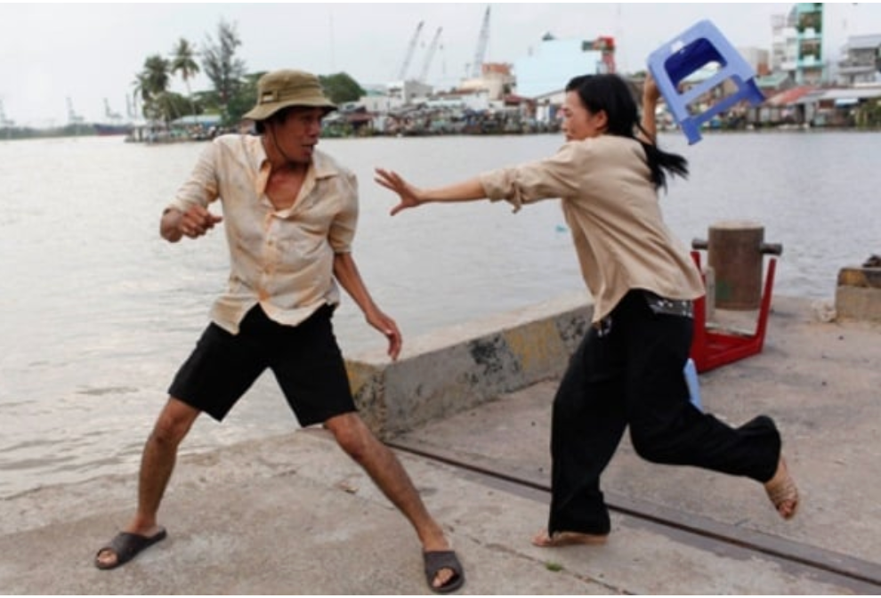 Từ hôm nay, công an xã sẽ thực hiện giám sát người có hành vi bạo lực gia đình- Ảnh 1. Từ hôm nay, công an xã sẽ thực hiện giám sát người có hành vi bạo lực gia đình- Ảnh 1.
