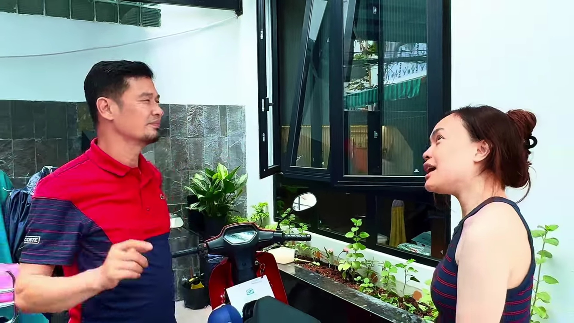 Nam MC VTV xây nhà bề thế ở trung tâm TP.HCM, vợ nói: "Chôn vàng dưới đất giờ lấy ra xây"- Ảnh 1. Nam MC VTV xây nhà bề thế ở trung tâm TP.HCM, vợ nói: "Chôn vàng dưới đất giờ lấy ra xây"- Ảnh 1.