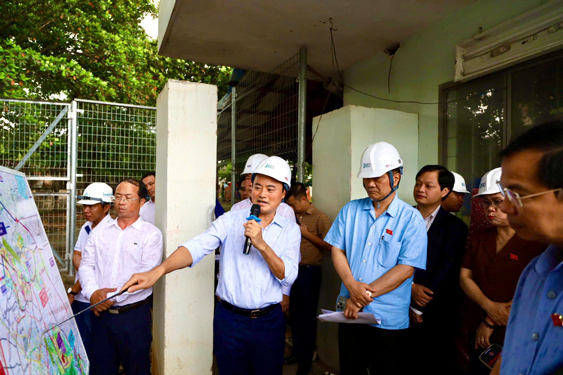 Tăng tốc giải ngân đầu tư công- Ảnh 1. Tăng tốc giải ngân đầu tư công- Ảnh 1.