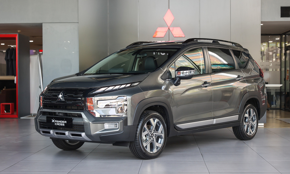 Mitsubishi Xpander lăn bánh tháng này tiết kiệm gần 100 triệu đồng, thêm áp lực cho Veloz Cross- Ảnh 3. Mitsubishi Xpander lăn bánh tháng này tiết kiệm gần 100 triệu đồng, thêm áp lực cho Veloz Cross- Ảnh 3.