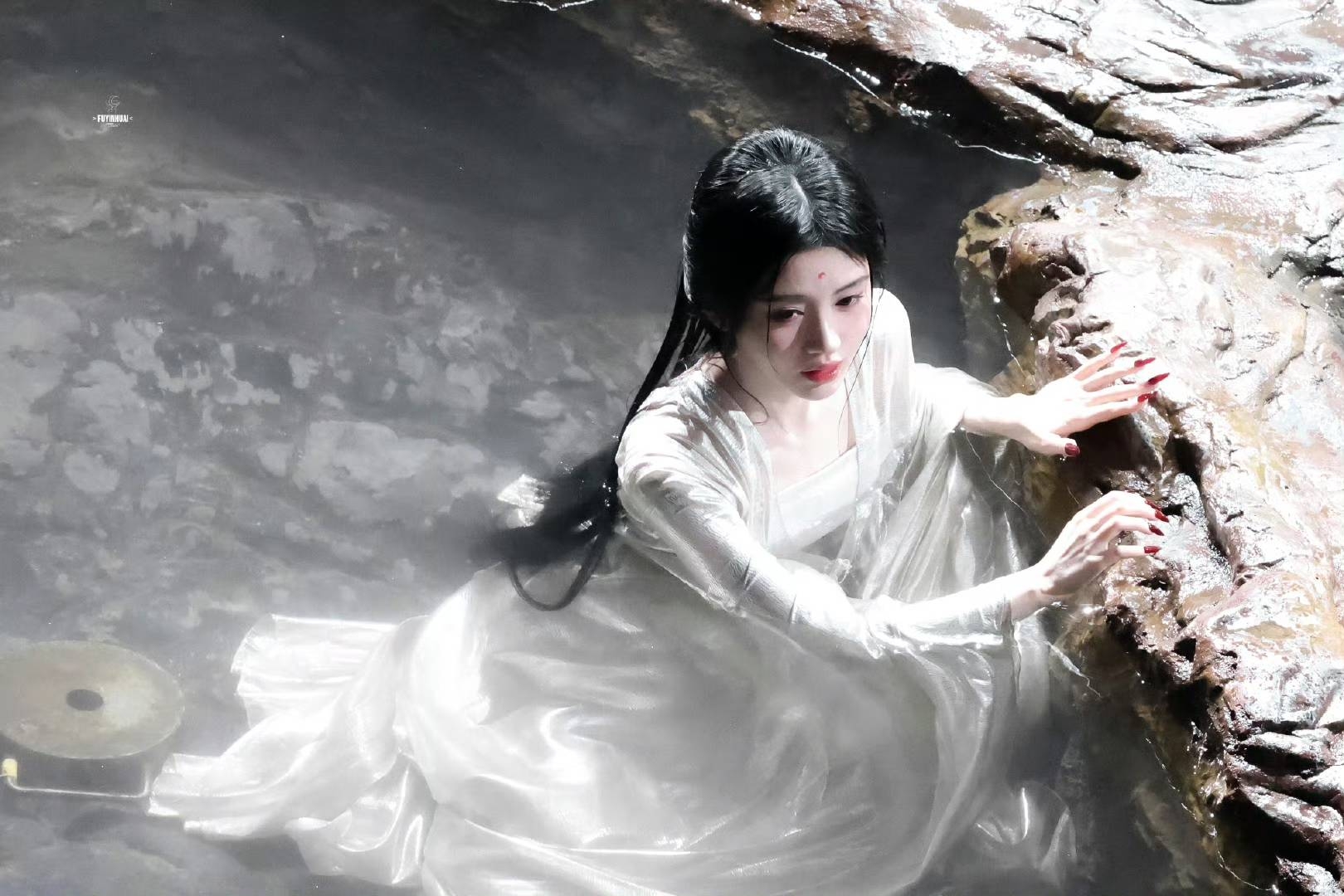 10 mỹ nhân bạch y đẹp nhất Trung Quốc: Lưu Diệc Phi chỉ xếp thứ 2, hạng 1 đúng chuẩn phong hoa tuyệt đại- Ảnh 8.