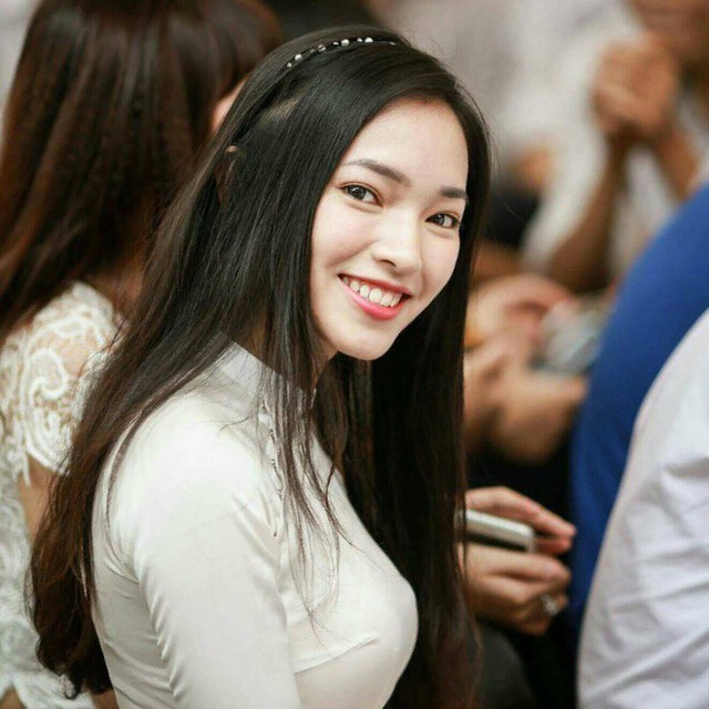 "Reply" lễ khai giảng thời đi học của sao Việt: Chi Pu, Quỳnh Anh Shyn xinh không chịu được, Tóc Tiên gây bất ngờ- Ảnh 3.