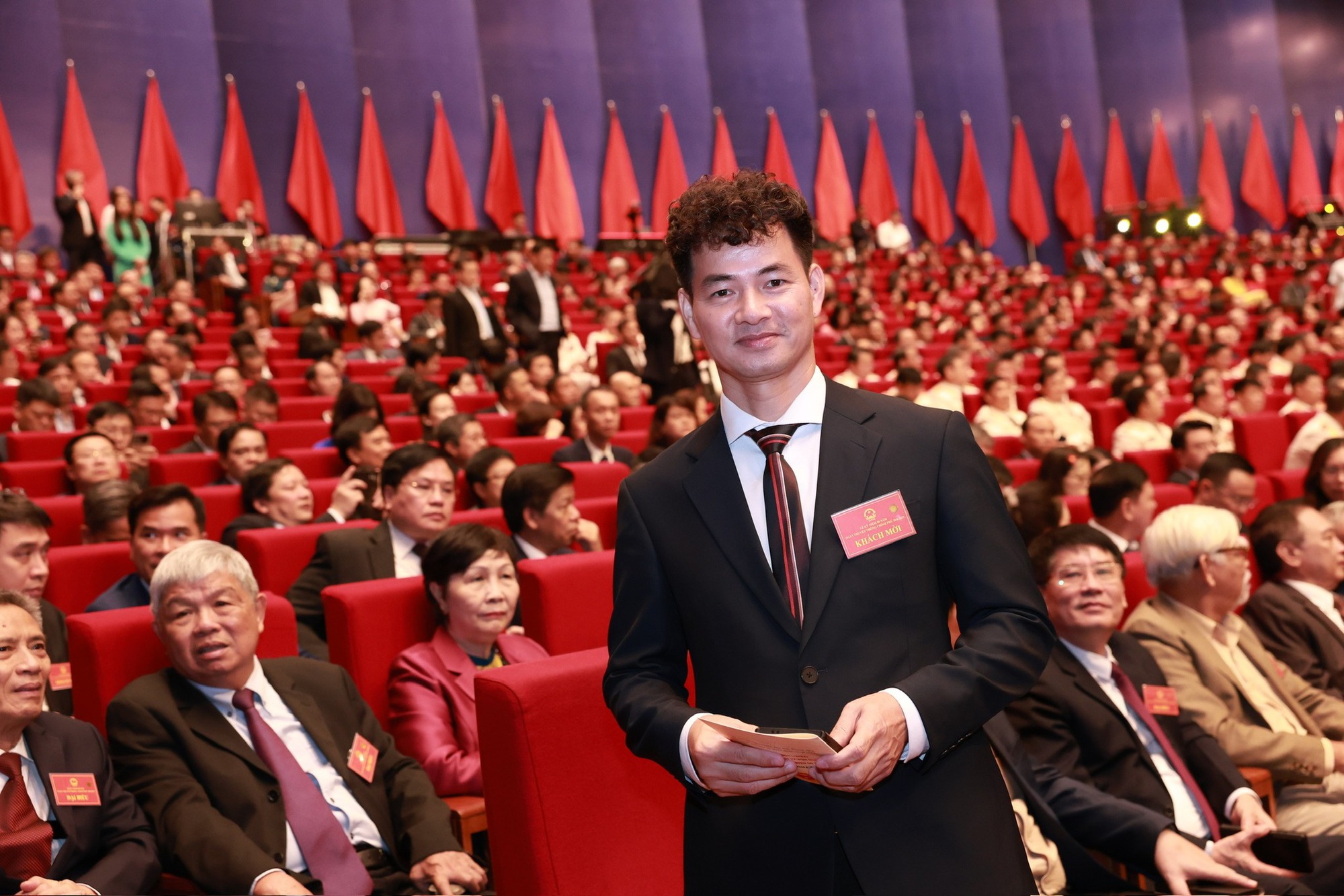 Bức ảnh lộ rõ lý do Cục trưởng Xuân Bắc được yêu quý- Ảnh 1. Bức ảnh lộ rõ lý do Cục trưởng Xuân Bắc được yêu quý- Ảnh 1.