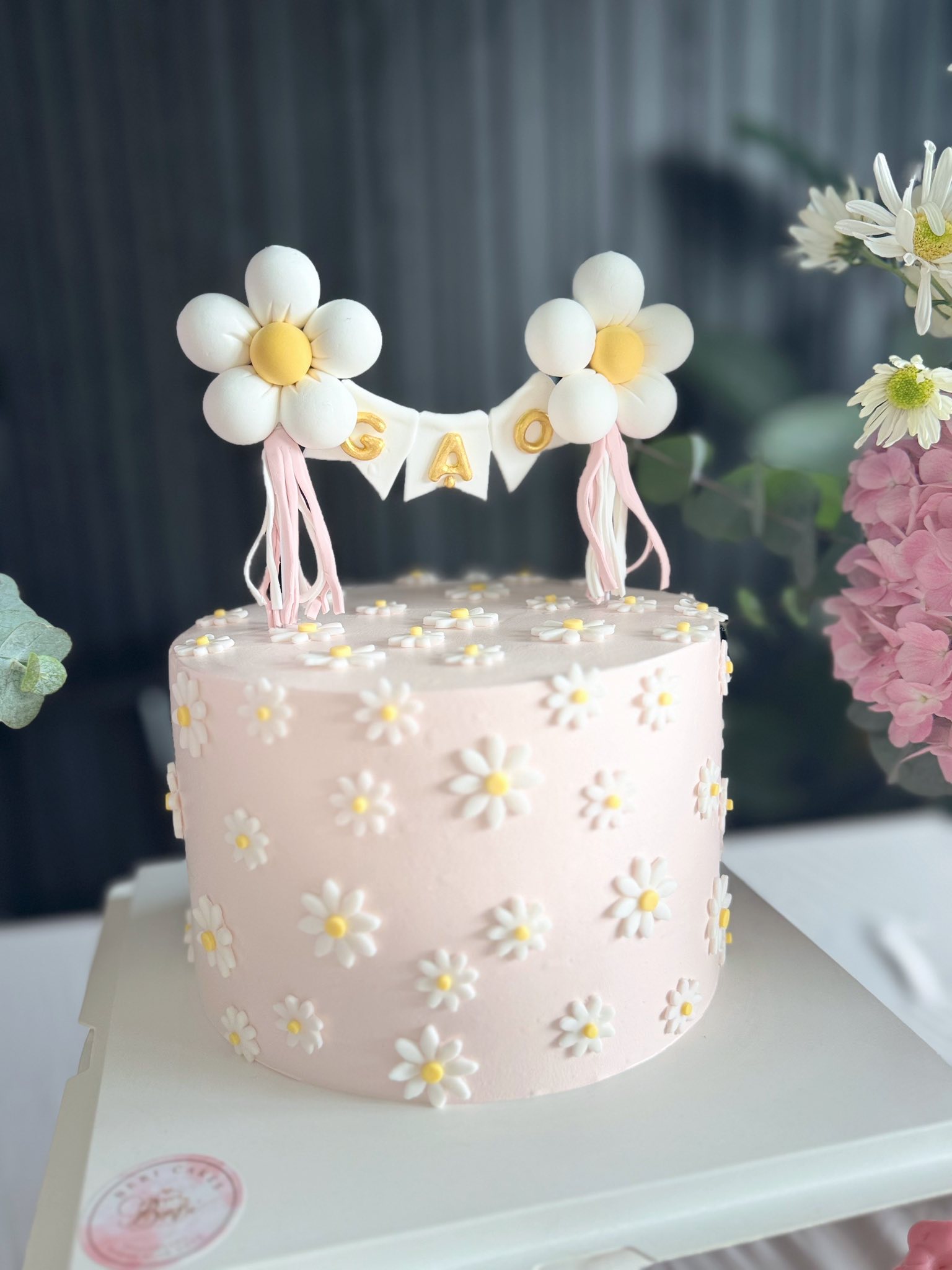 Thế lực bí ẩn đứng sau tiệc đầy tháng của các "cậu ấm cô chiêu" nhà Ngô Thanh Vân - Huy Trần, Đàm Thu Trang - Cường Đô la và nhiều sao Việt- Ảnh 3. Thế lực bí ẩn đứng sau tiệc đầy tháng của các "cậu ấm cô chiêu" nhà Ngô Thanh Vân - Huy Trần, Đàm Thu Trang - Cường Đô la và nhiều sao Việt- Ảnh 3.