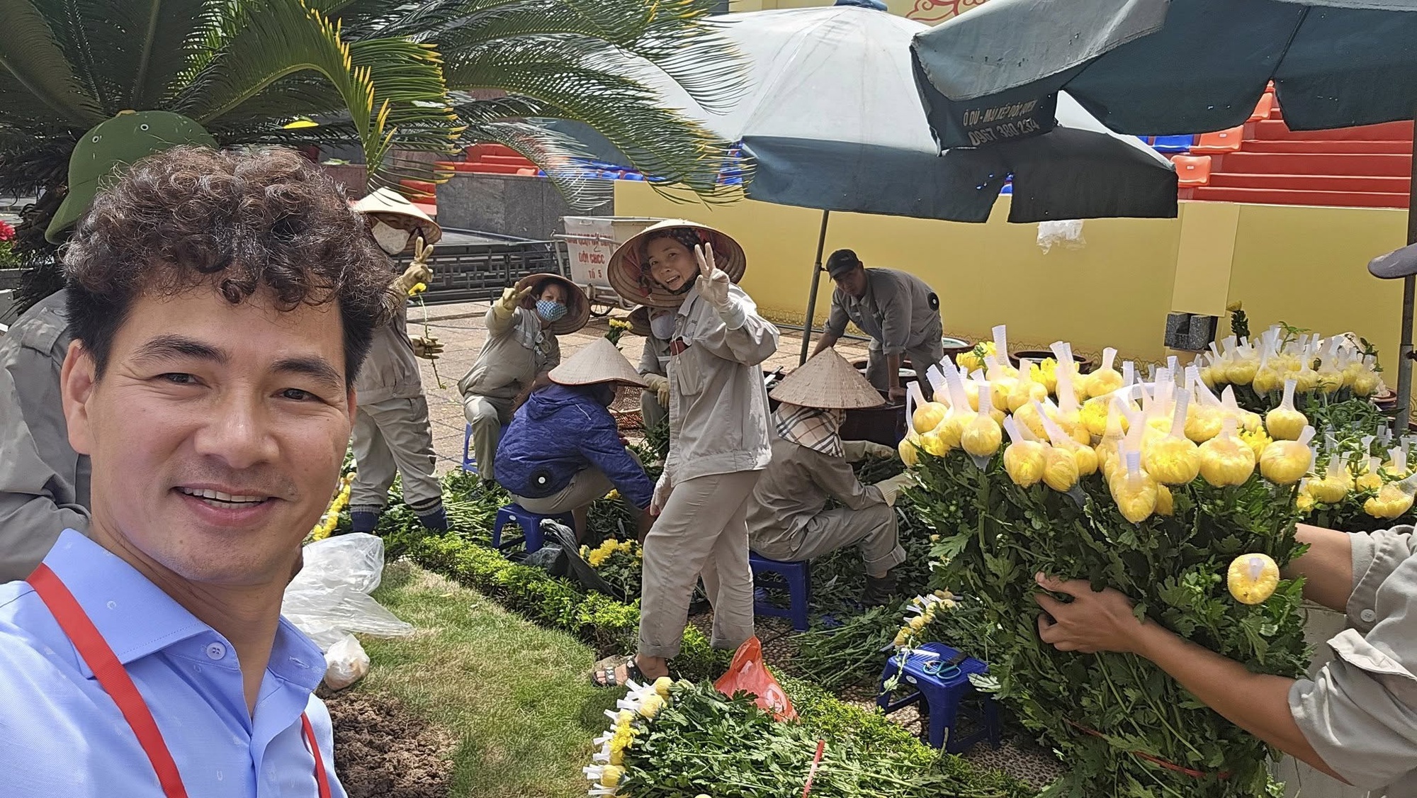 Bức ảnh lộ rõ lý do Cục trưởng Xuân Bắc được yêu quý- Ảnh 2. Bức ảnh lộ rõ lý do Cục trưởng Xuân Bắc được yêu quý- Ảnh 2.